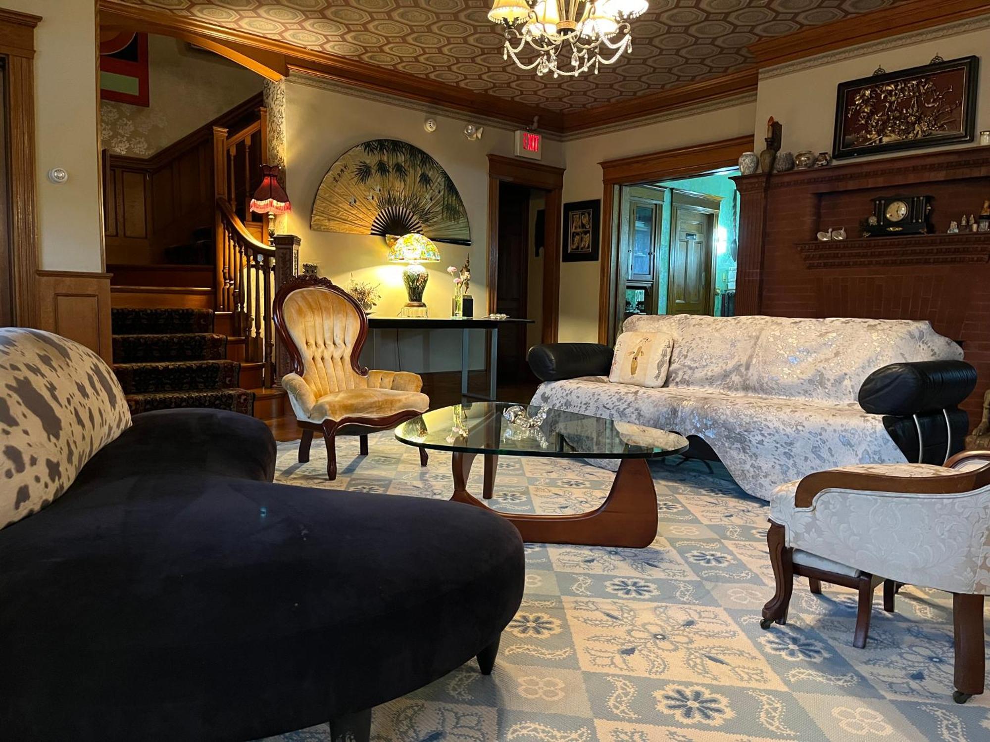 Munroe Inn Boutique Hotel Оберн Екстер'єр фото