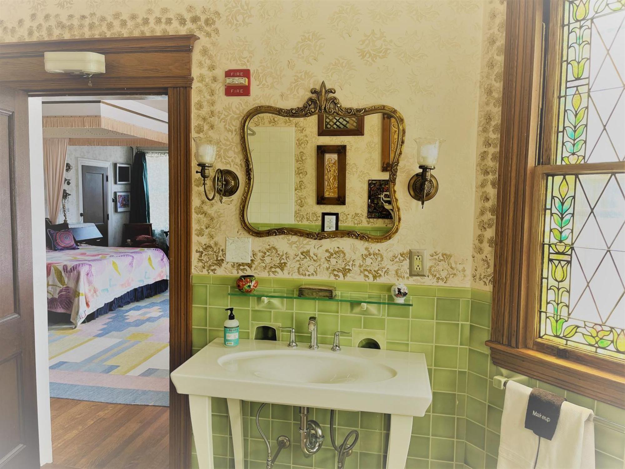 Munroe Inn Boutique Hotel Оберн Екстер'єр фото
